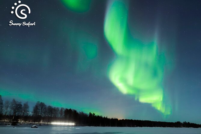 Aurora Borealis Trip in Lapland Lakeside - Key things that make this Aurora hunt work