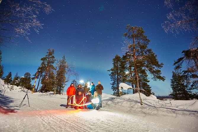 Capturing Auroras in Pyhä - Meeting at Camp Kitchen and Bar Pyhätunturi, then the quick walk to Tajukangas