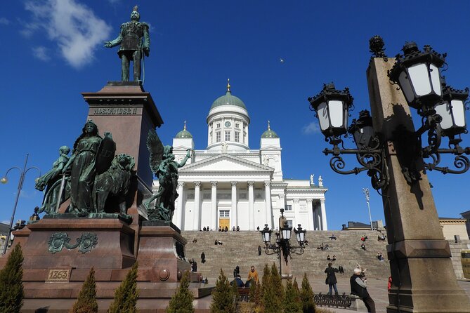 Discover Helsinki - Tip-based Tour by RED UMBRELLA - 2026 - Relandersgrund Boat and Katajanokka: viewpoints plus Art Nouveau streets