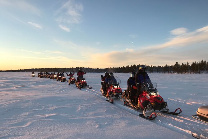 Easy Snowmobile Safari - Pekankatu 4 Start: What the Morning of Your Ride Looks Like