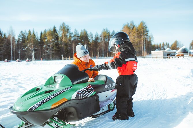Family Snowmobiling in Rovaniemi, Apukka Resort - Snowmobiling in Rovaniemi that actually works for families