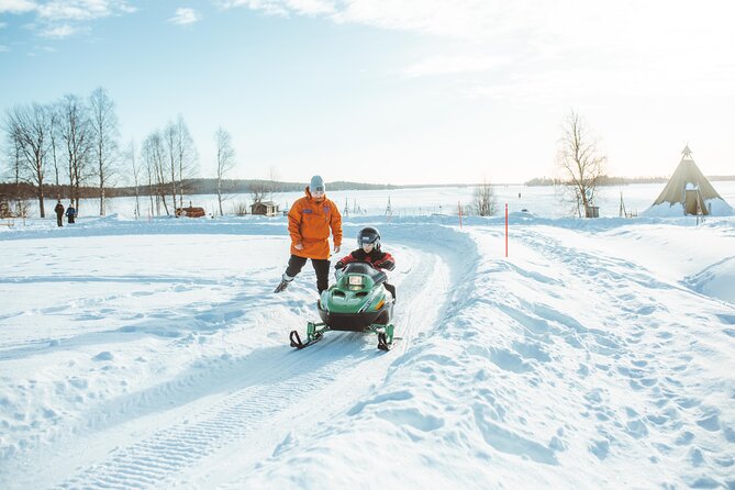 Family Snowmobiling in Rovaniemi, Apukka Resort - Before the engines: getting set up for a snowmobile day