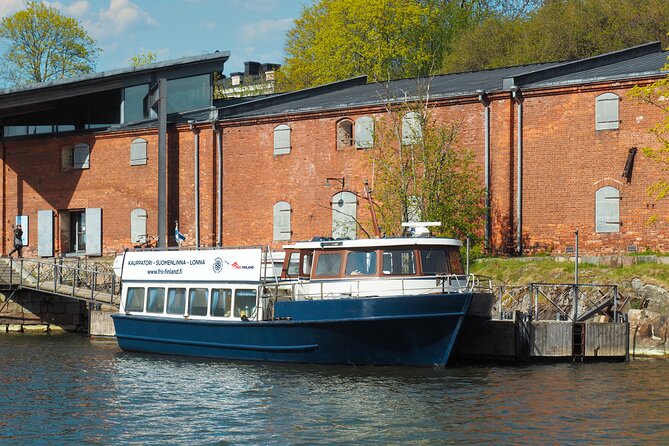 Ferry to Suomenlinna Fortress Island - The 20 to 25 minute ride you will actually enjoy