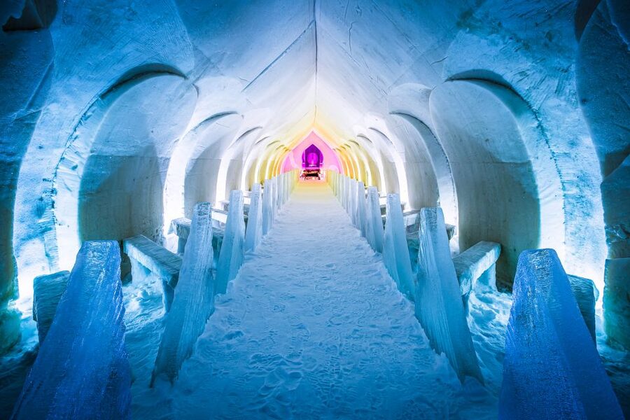 From Rovaniemi: SnowHotel Visit with Ice Restaurant Dinner - Ice Restaurant dinner: the atmosphere is the main event