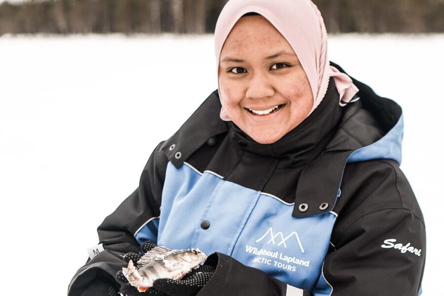 From Rovaniemi: Snowshoeing and Ice Fishing Tour - What your $135 covers, and what you must plan for