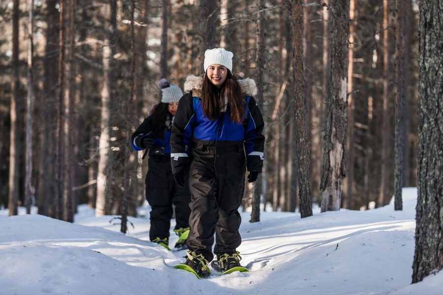 From Rovaniemi: Snowshoeing and Ice Fishing Tour - From Rovaniemi to the Arctic Circle: the drive that matters
