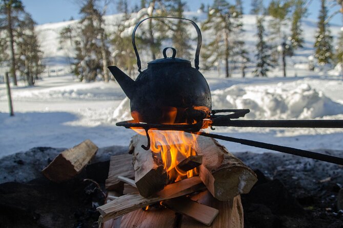 Full-Day Snowshoeing Adventure in Amethyst Mine Pyhä Luosto - From Rovaniemi to Pyhä-Luosto, you trade city lights for real winter air