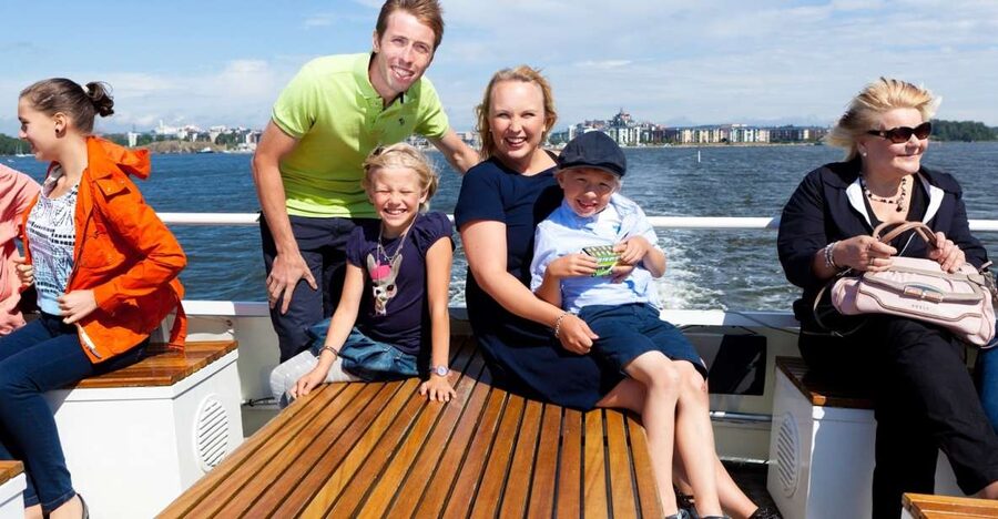 Helsinki: 48-Hour Bus & Boat Combo Tour - Should you book the Helsinki 48-hour bus and canal cruise combo?