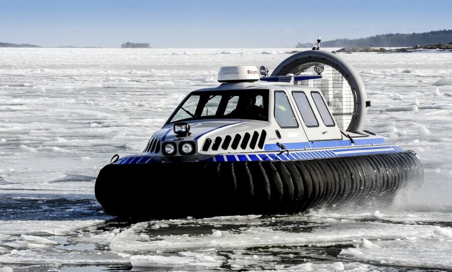 Helsinki: Arctic Ice Experience with Lunch - From Gumbostrand to the Frozen Islands, the Ride Tells Half the Story