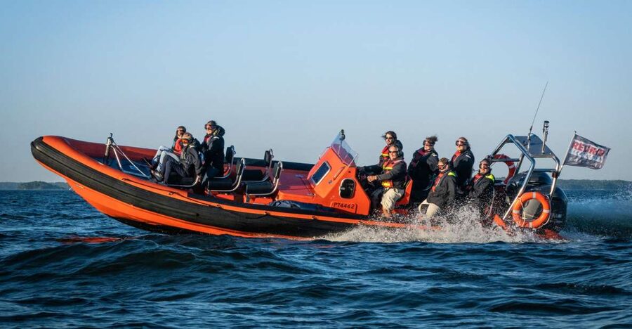 Helsinki: City and Outer Islands Guided RIB Boat Tour - Getting suited up: the comfort that makes the ride enjoyable in real weather