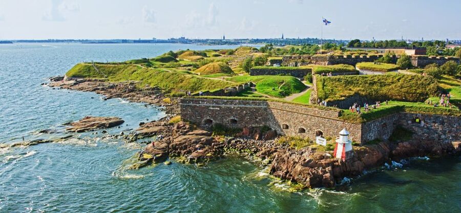 Helsinki: City and Suomenlinna 5-Hour Sightseeing Tour - Olympic Stadium area: Helsinki’s post-war identity in one stop