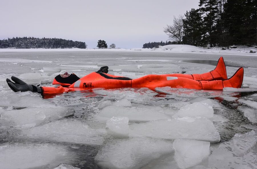 Helsinki: Floating Experience in a Survival Suit - Key things to know before you float in Helsinki