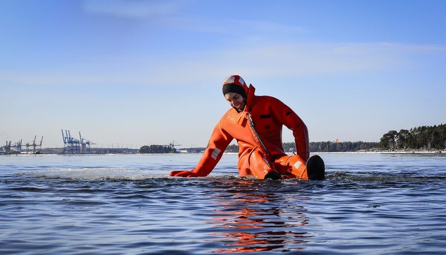 Helsinki: Floating Experience in a Survival Suit - Floating in Helsinki’s Baltic Sea, with a survival suit