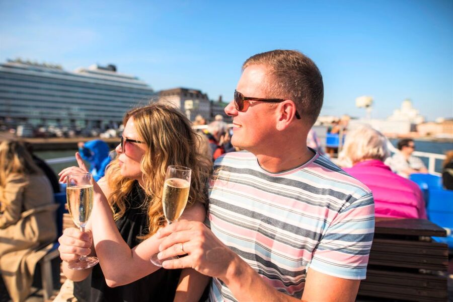 Helsinki: Hop-On Hop-Off Bus and Sightseeing Boat Tour - Why This Bus and Boat Combo Makes Helsinki Easier