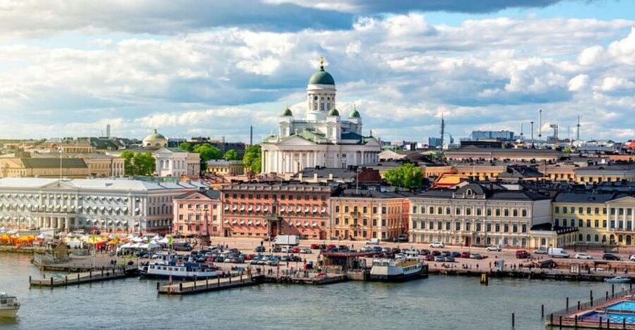 Helsinki: Private Walking Tour with a Local Guide - Pickup, Meeting Point, and Why the Tour Ends Where It Ends