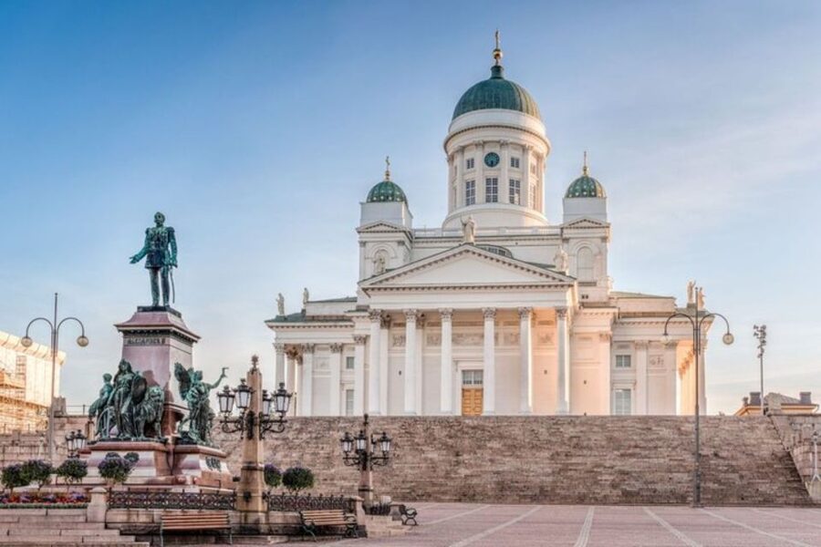Helsinki: Private Walking Tour with a Local Guide - Public Transport Option: Cover More Ground Gracefully