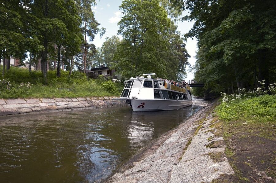 Helsinki: Sightseeing Canal Cruise with Audio Commentary - On-Board Comfort, Blankets, and the Cafe You’ll Actually Use