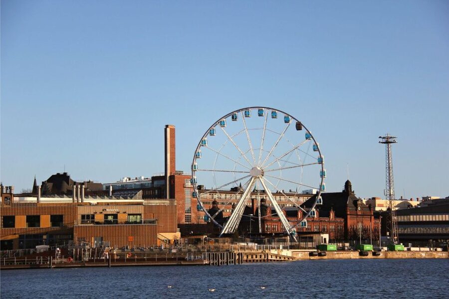 Helsinki: SkyWheel Helsinki Entry Ticket - Ride Comfort and Photo-Friendly Gondola Windows