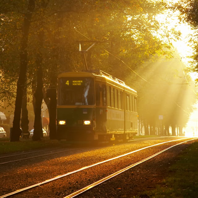 Helsinki: Tram Tour - Oodi and Helsinki Central Station: finishing with Helsinki’s pulse