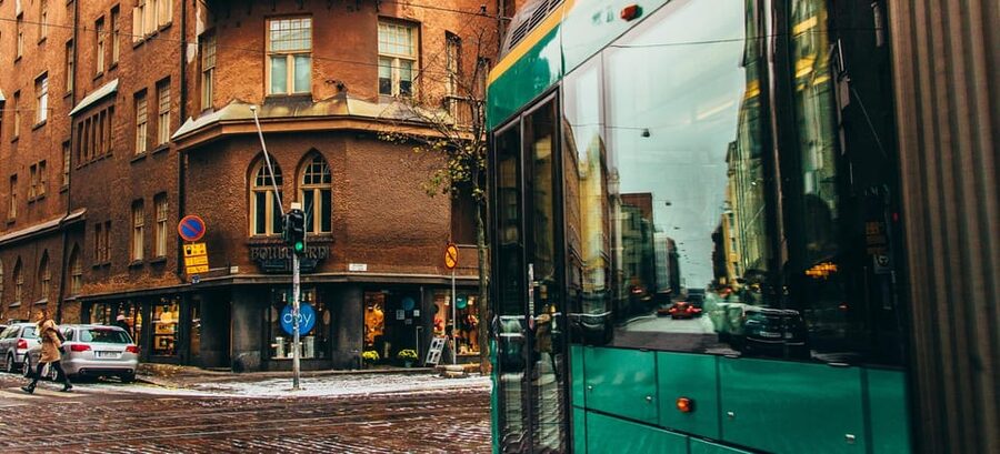 Helsinki: Tram Tour - Huvilakatu architecture: spotting details you usually miss