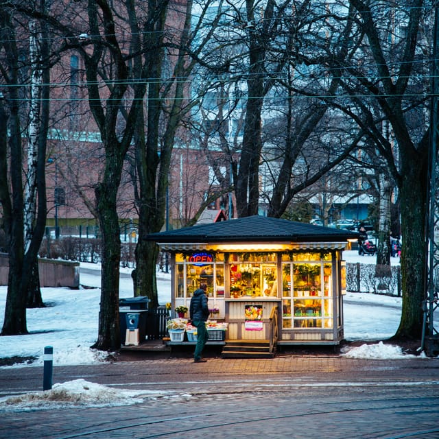 Helsinki: Tram Tour - Design Museum Helsinki and Baana: where old streets meet new ideas