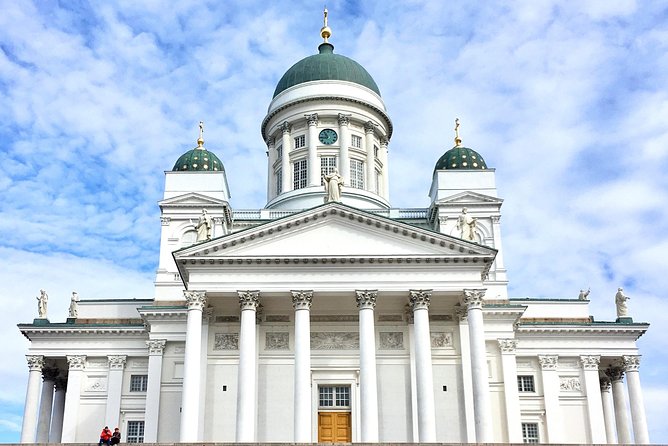Helsinki walking tour with a city planner - Who this Helsinki walk suits best