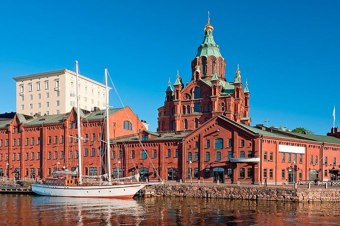 Helsinki Walking Tour with PRIVATE Professional guide - Practical walking tips for Helsinki Cathedral to Kauppatori