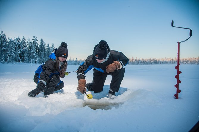 Ice Fishing -By car - Group size of up to 50: lively enough, organized enough
