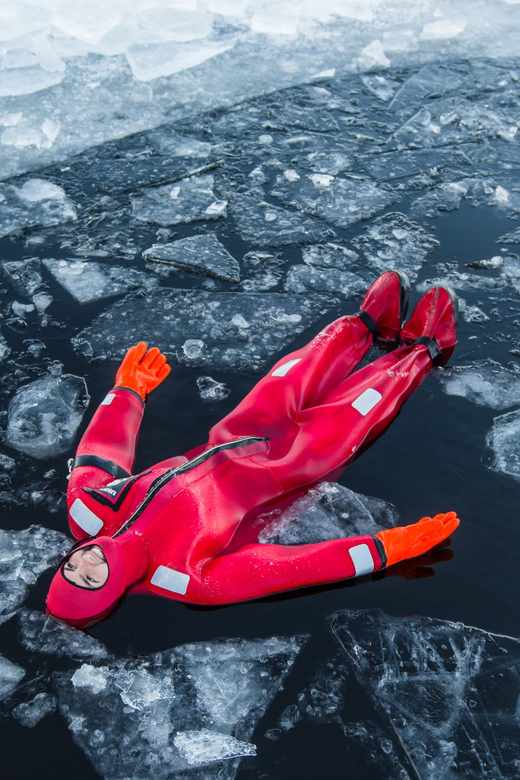 Levi: Arctic Ice Floating Adventure - Suit briefing and getting in the water without swimming skills