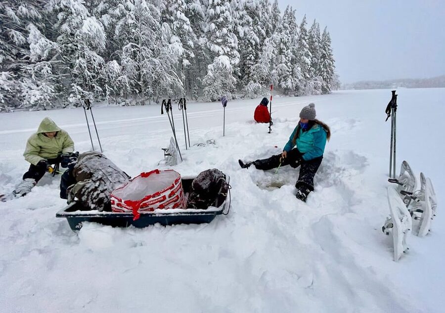 Levi: Ice Fishing Trip in a small group - Getting to the lake: how the 15-minute transfer fits the day