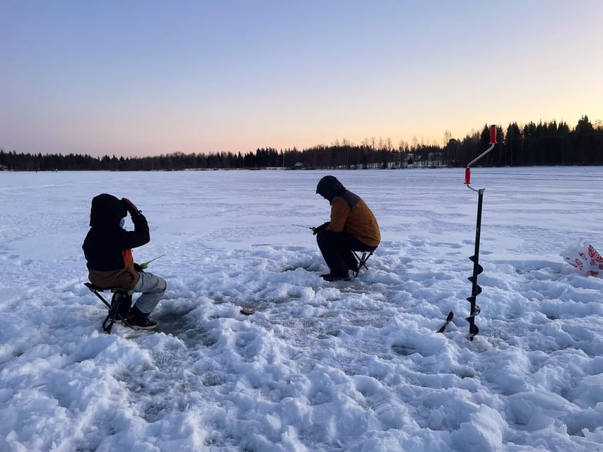 Levi: Ice Fishing Trip in a small group - What’s included, what you need to bring, and why comfort matters