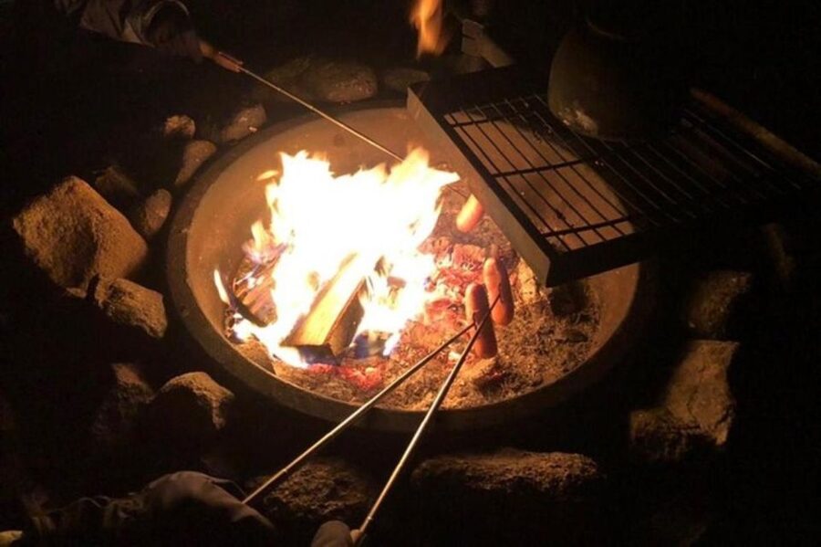 Levi: Northern Lights Hunt Including Campfire Snacks - Hotel Pickup to Laavu on a Lake: The Calm Start