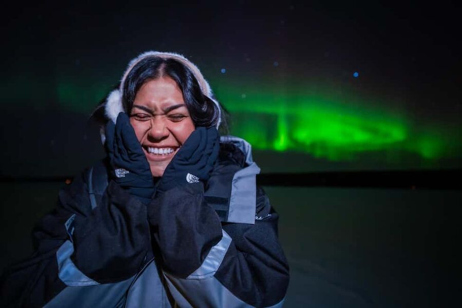 Levi: Northern Lights Hunting - Photography Tour - How the 4.5-hour minivan hunt actually plays out