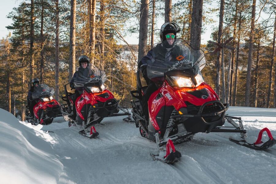 Levi: Snowmobile Safari for Adults - Comfort and control: what to do about bumps
