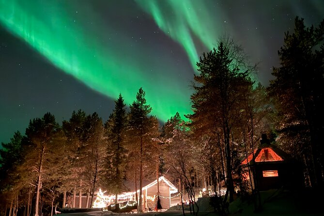 Northern Lights Adventure in the Wild with Campfire Treats - Photo Help and the “Tens of Photos” Promise