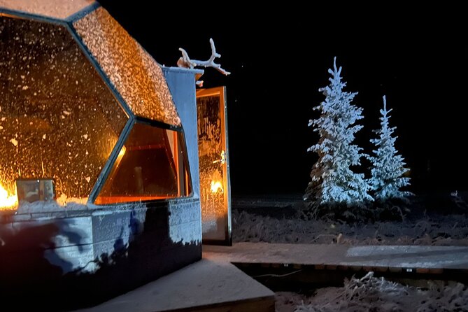 Northern Lights dinner in a Glass Igloo - The aurora part: what makes sightings more likely