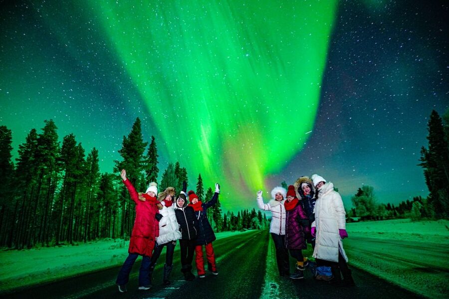Northern Lights Hunting Adventure in Lapland - Why This 7-Hour Aurora Hunt Beats the Quick One-Look Tours