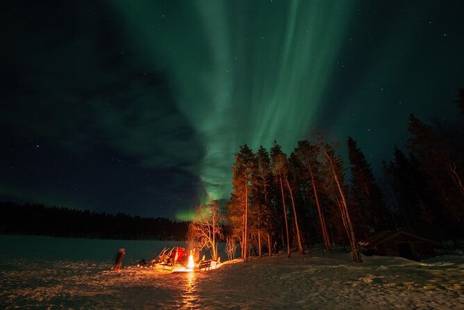 Northern Lights Hunting in Lappish old cottage - A Warm Cottage Base for Aurora Hunting in Rovaniemi
