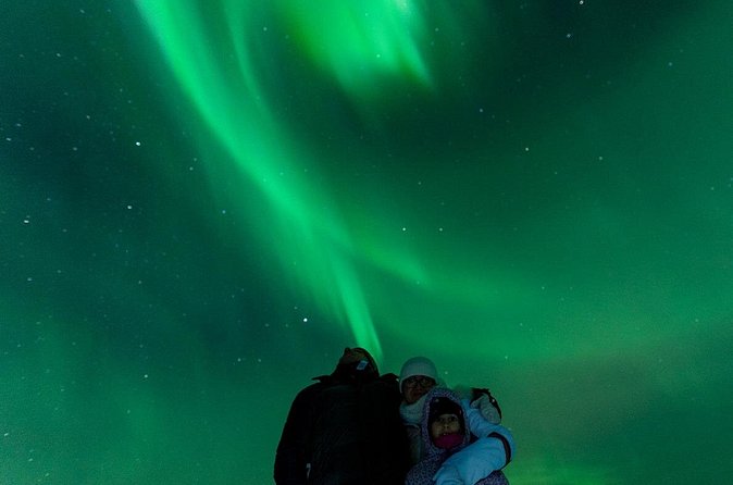 Northern Lights Rovaniemi: Guaranteed Tour with Local Guide - Hot Drinks and the Photographer Plan for 48 Hours Later
