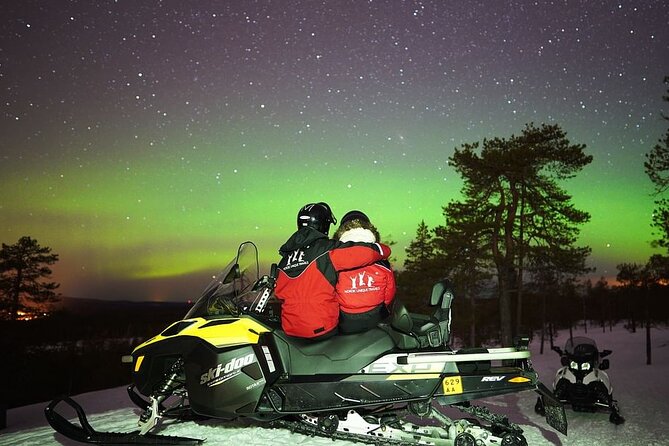 Northern Lights Snowmobile Hunt - Northern Lights odds: you are hunting, not waiting for a guarantee