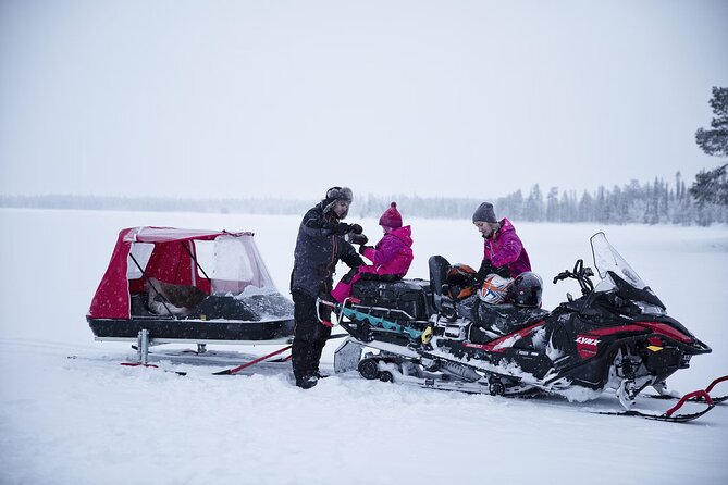 Northern Lights Snowmobile Sledge Ride in Rovaniemi - The 3-hour experience, from twilight start to return to Rovaniemi