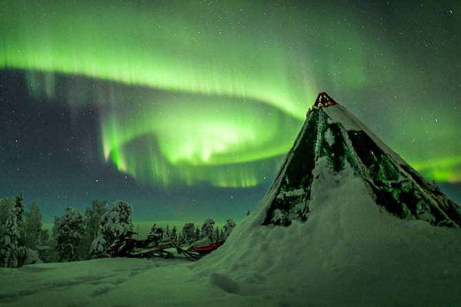 Northern Lights Snowmobile Sleigh Ride - Price and value: is $164.26 per person worth it?