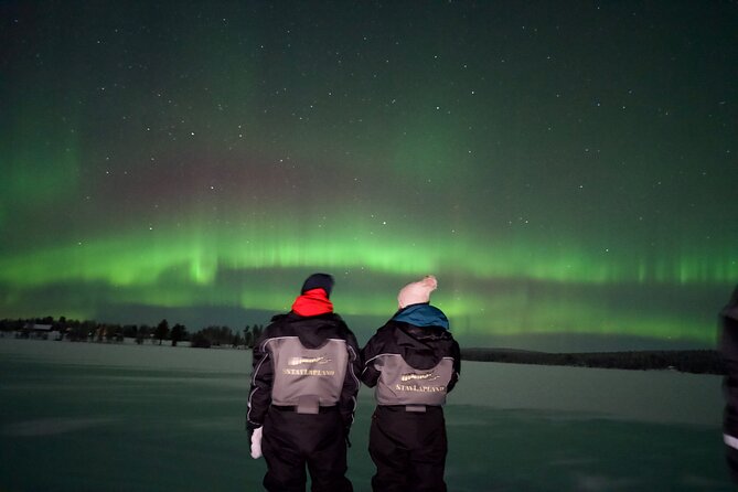 Northern Lights Tour in Atmospheric Cottage - Why a 100-year lakeside cottage works better than chasing lights alone