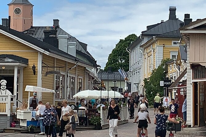 Private Helsinki Tour Highlights & Visit Porvoo City 1346 - Oodi Central Library and Esplanadi Park, modern Helsinki meets local life