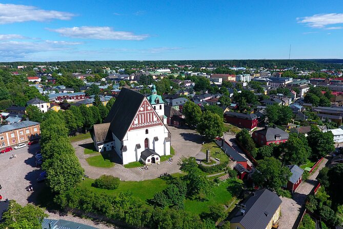 Private National Park and Porvoo Old Town tour from Helsinki - Price and value: why this one costs what it costs