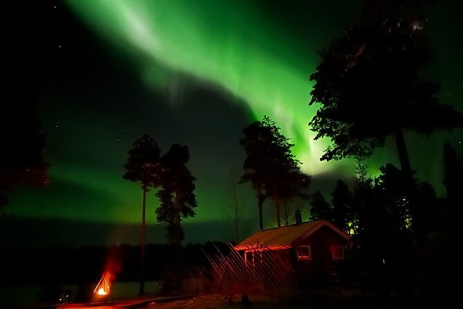 Private Northern Lights Expedition by Lapland's Experienced Team - When the lights do not show, you still need a good night