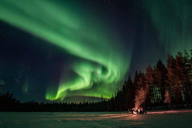 Private Northern Lights Photography Hunting - How the 6-hour hunt actually plays out on a cold night