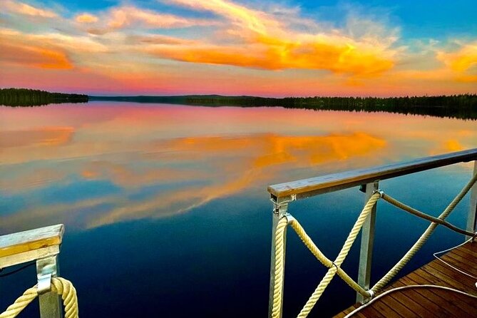 Private Traditional Finnish Sauna Boat Scenic River Cruise - Blueberry juice and the small comfort details that add up