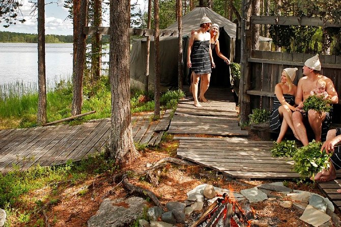 Private Traditional Lakeside Sauna with Midnight Sun - Lake swimming included, and how to pack for the cold-water moment