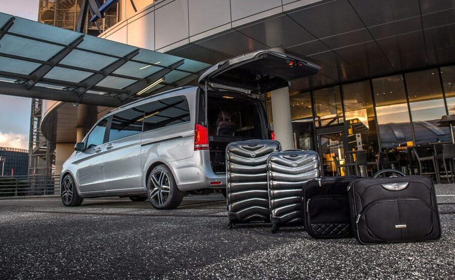 Private Transfer Rovaniemi - Kiruna - Pickup and drop-off in Rovaniemi, and how the day stays flexible